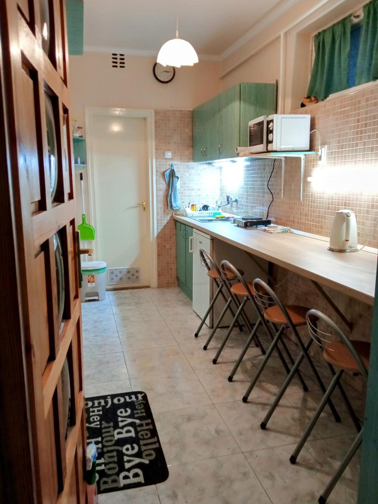 Fuesti Fecske Apartman Хайдусобосло Экстерьер фото